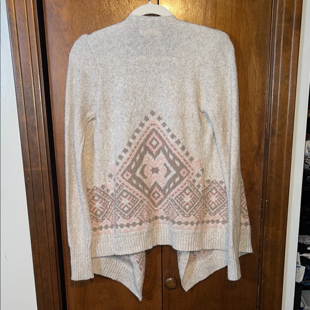 Hollister Gray and Pink Geometric Cardigan - Picture 3 of 4